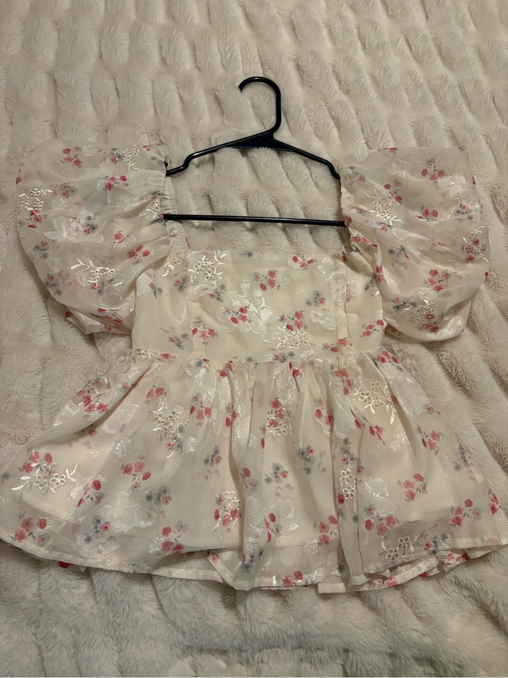 Altar'd State Cream Floral Puff-Sleeve Peplum Blouse